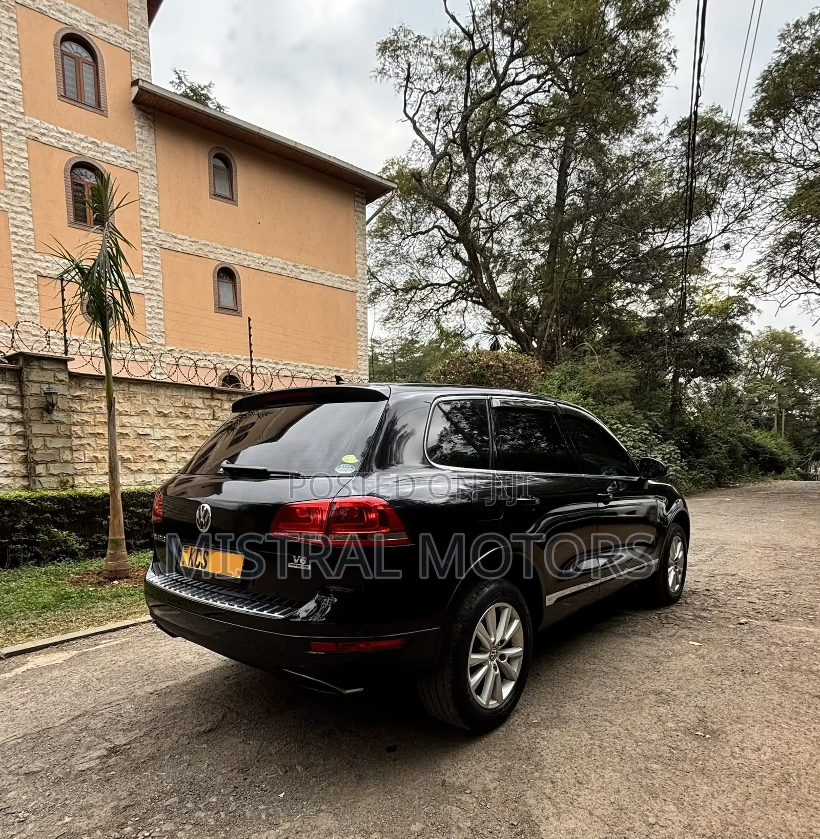 Volkswagen Touareg VR6 Executive 2011 Black