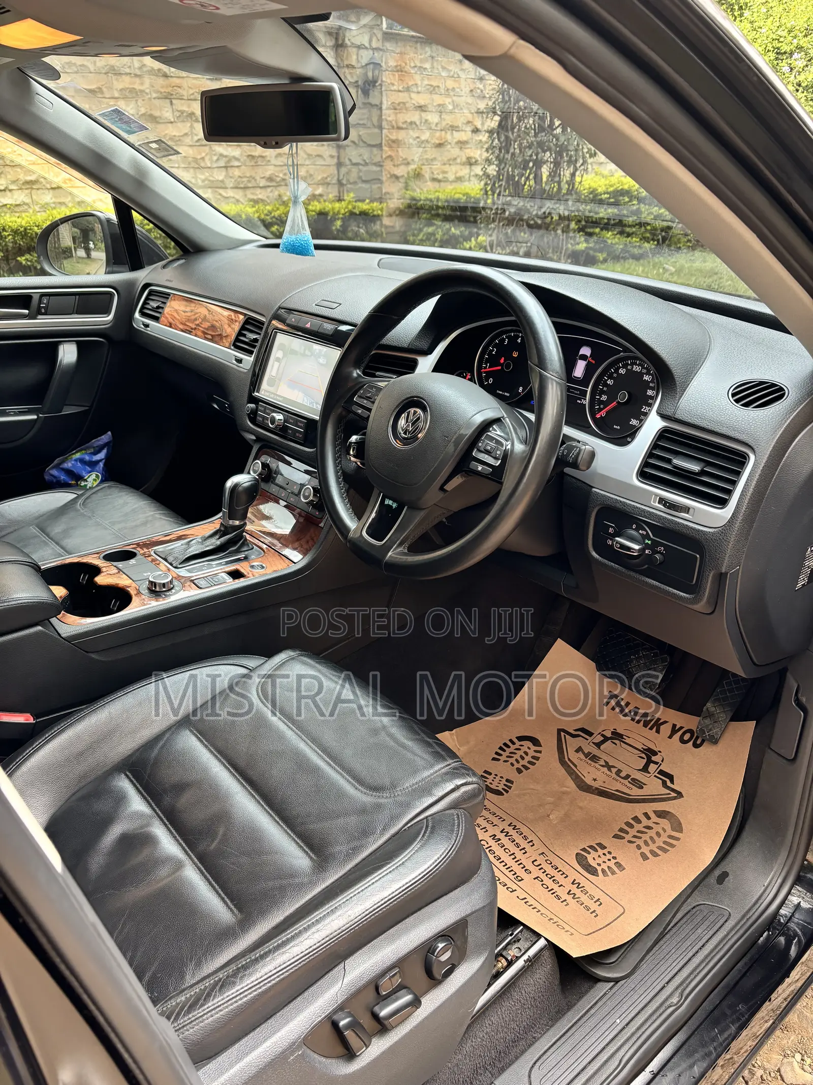 Volkswagen Touareg VR6 Executive 2011 Black