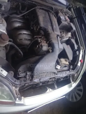 Toyota Mark II 2004 Silver