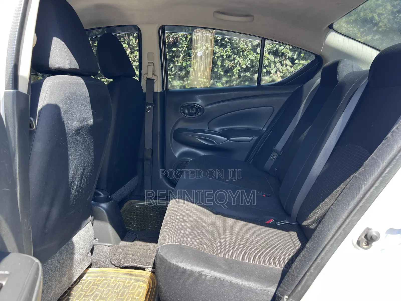 Nissan Tiida 2013 Silver