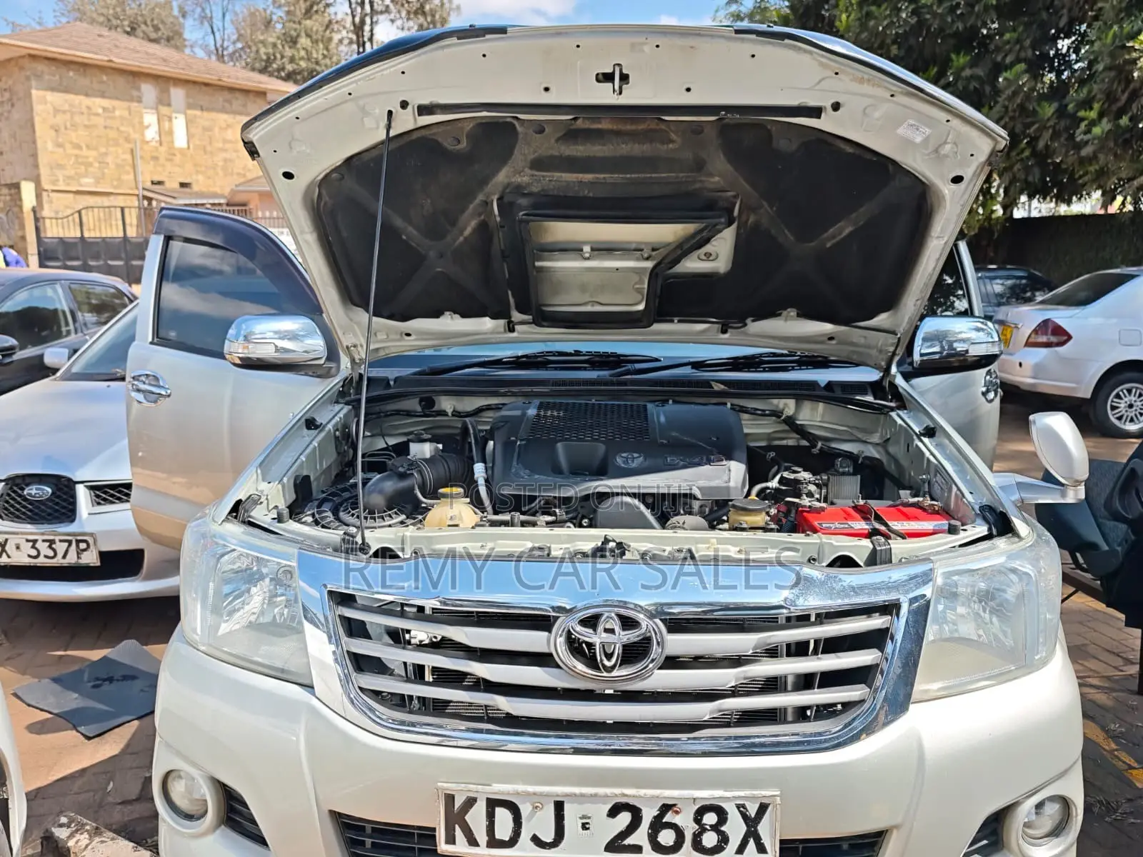 Toyota Hilux 2015 Silver