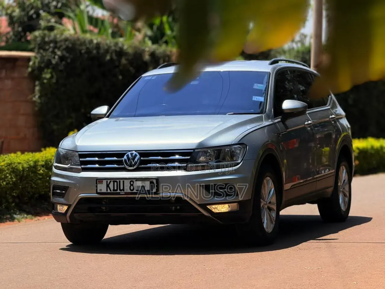 Volkswagen Tiguan 2020 Gray