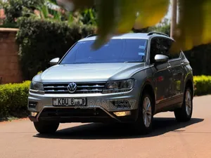 Volkswagen Tiguan 2020 Gray