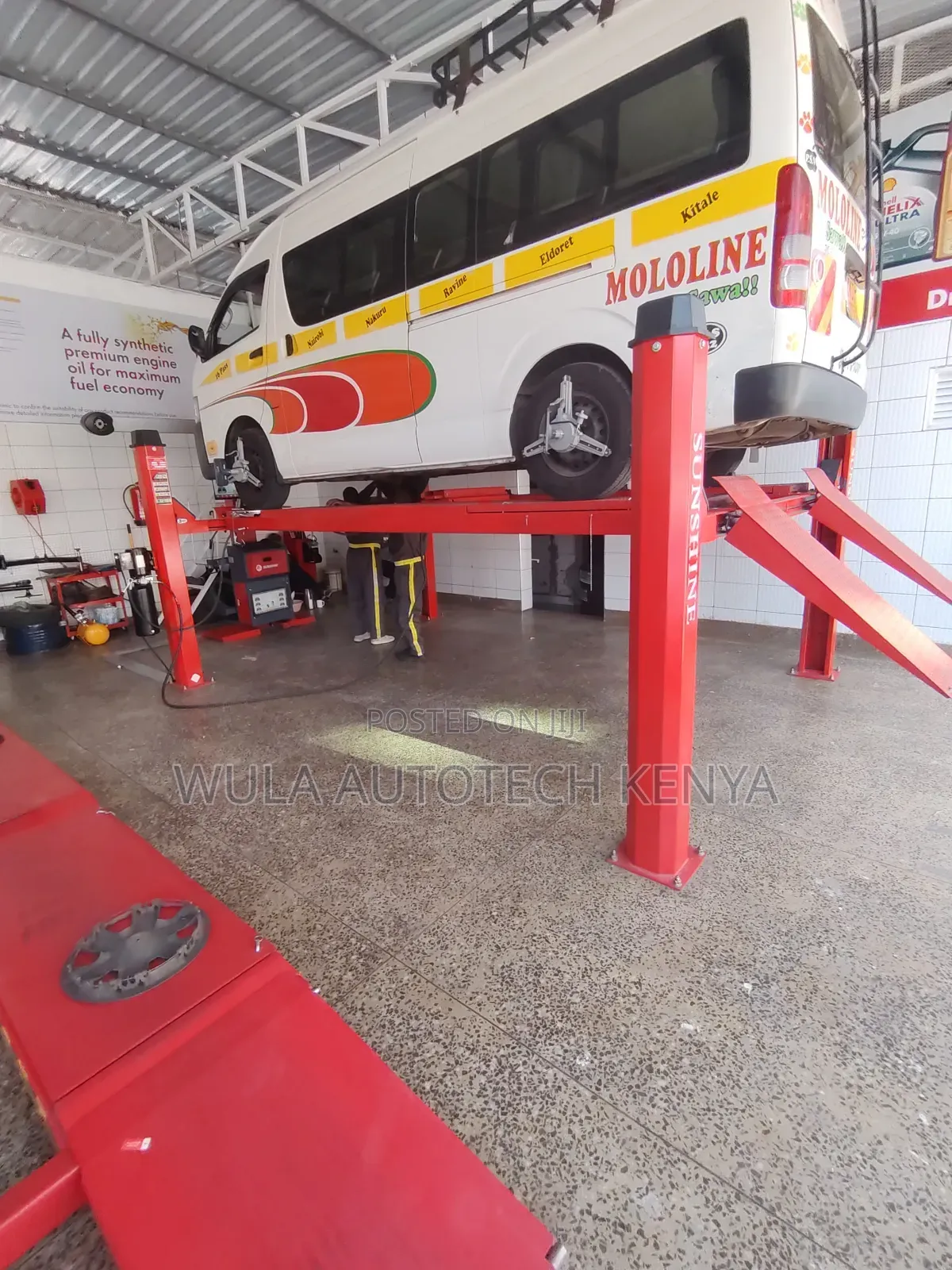 Heavy Duty Vehicle Lifting Machine 4post 4tns Sunshine Italy