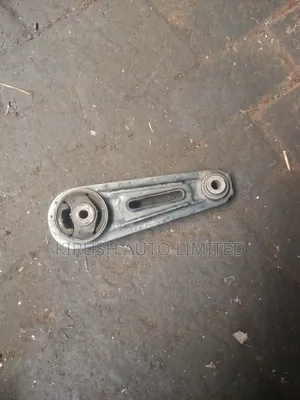 Nissan X-Trail Gear Mounting