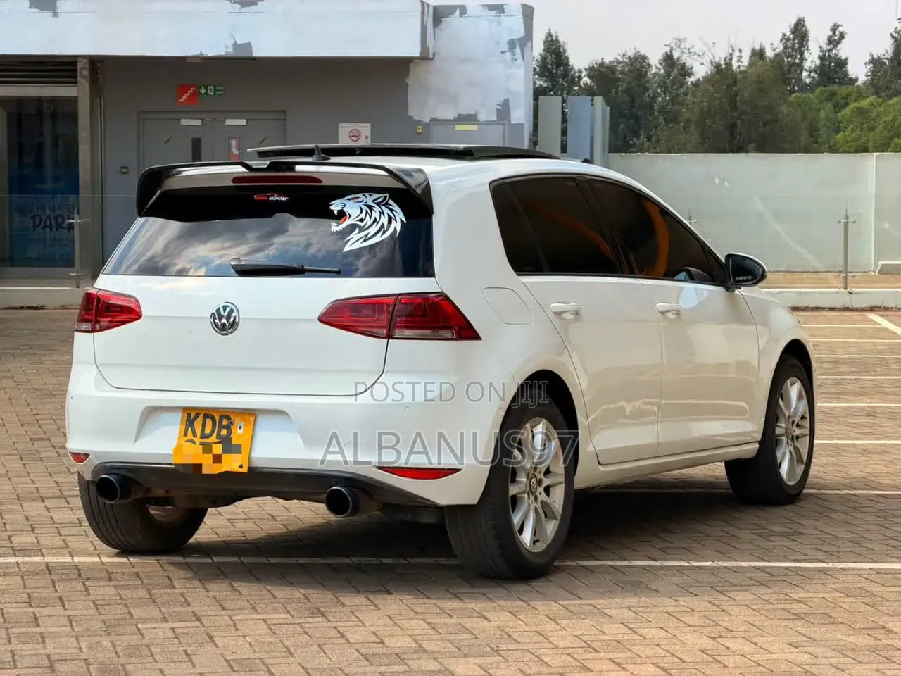 Volkswagen Golf 2013 White