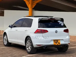 Volkswagen Golf 2013 White