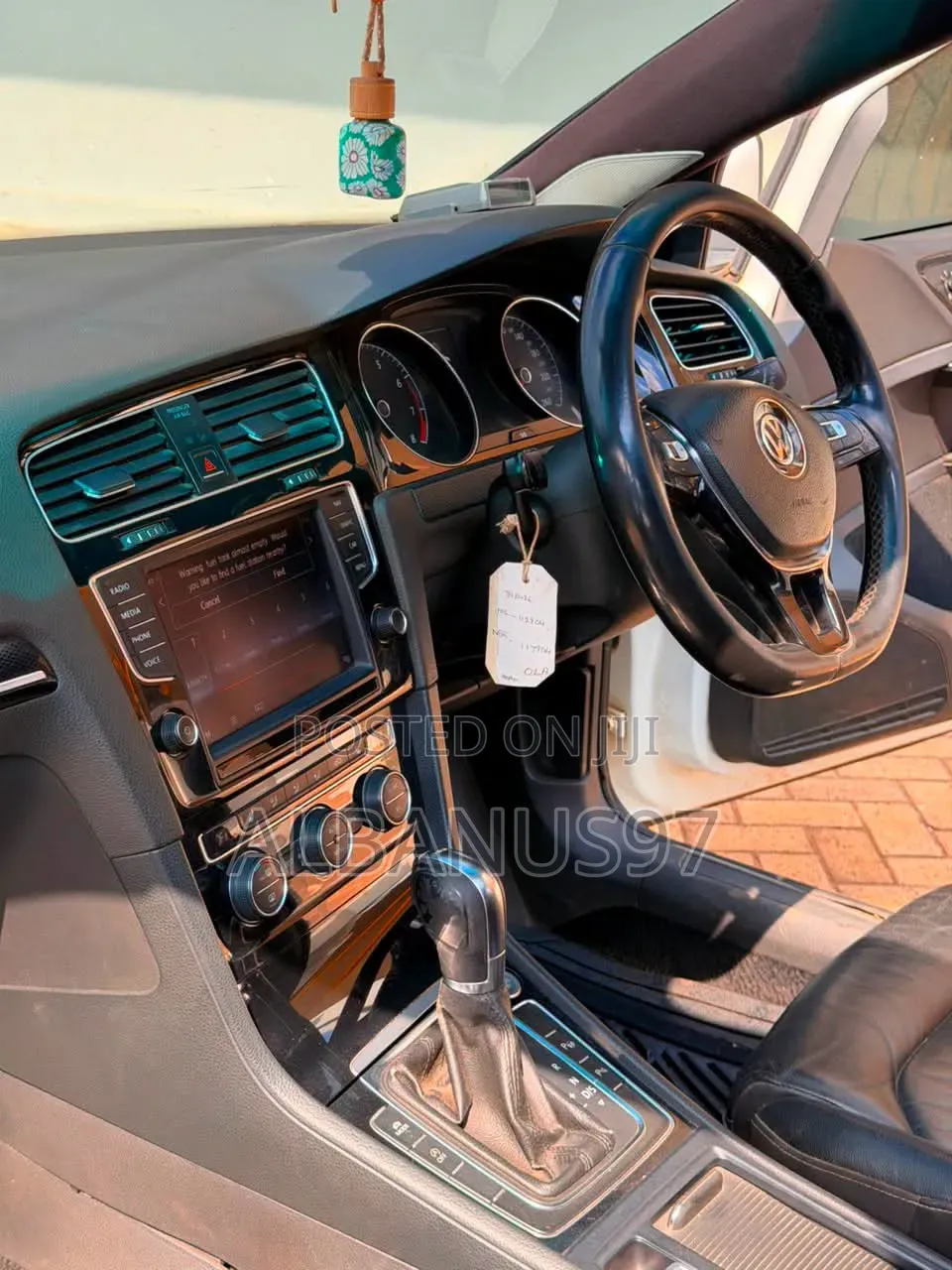 Volkswagen Golf 2013 White