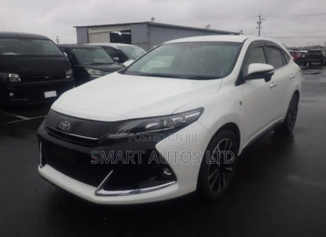 Toyota Harrier 2019 White