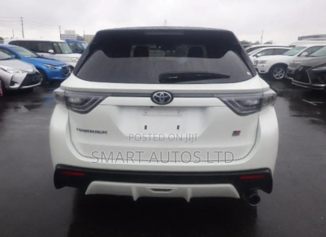 Toyota Harrier 2019 White
