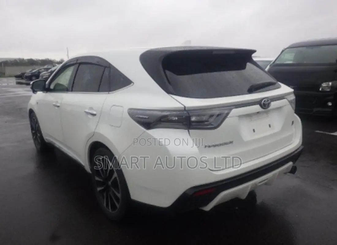 Toyota Harrier 2019 White