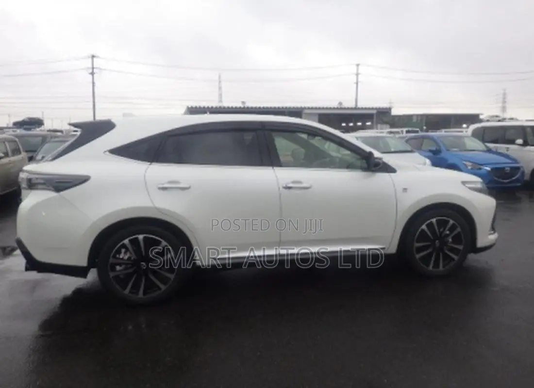 Toyota Harrier 2019 White