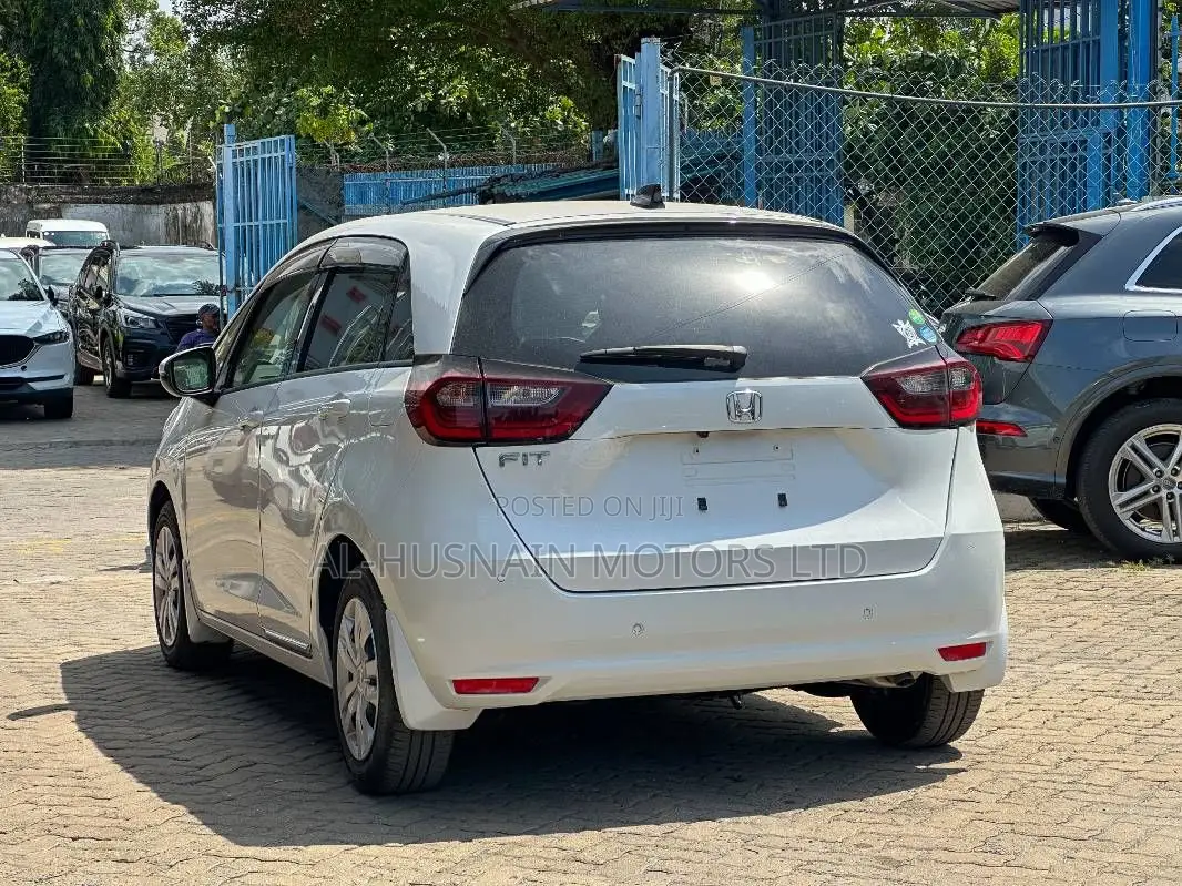 Honda Fit 2020 Pearl