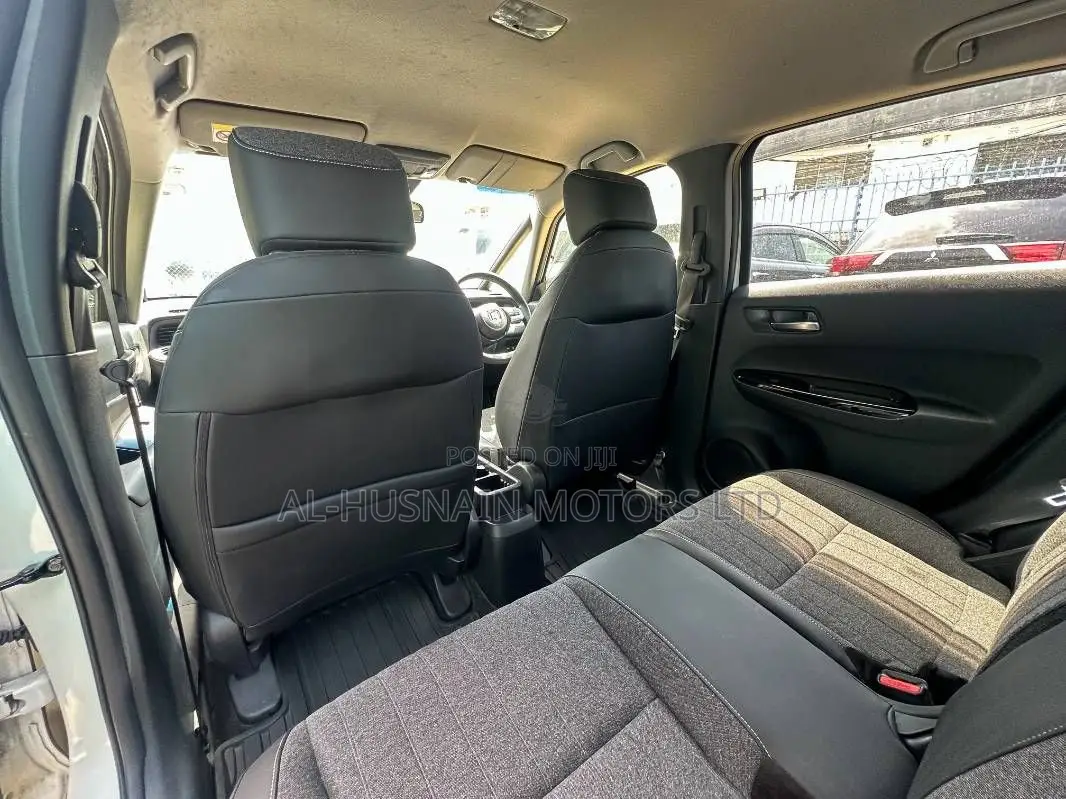 Honda Fit 2020 Pearl