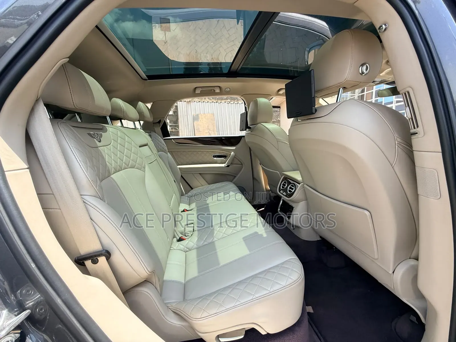 Bentley Bentayga 2018 Gray