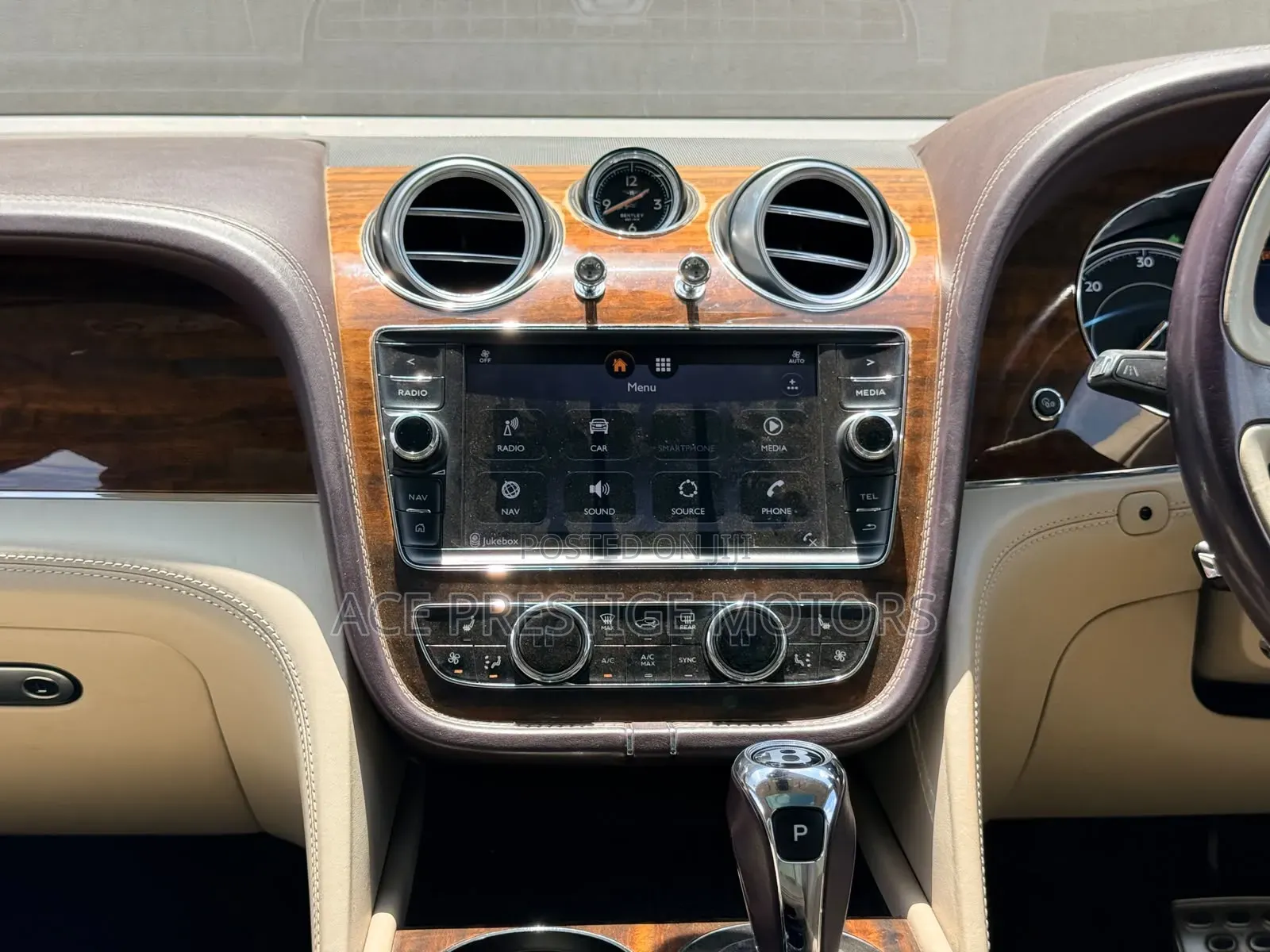 Bentley Bentayga 2018 Gray