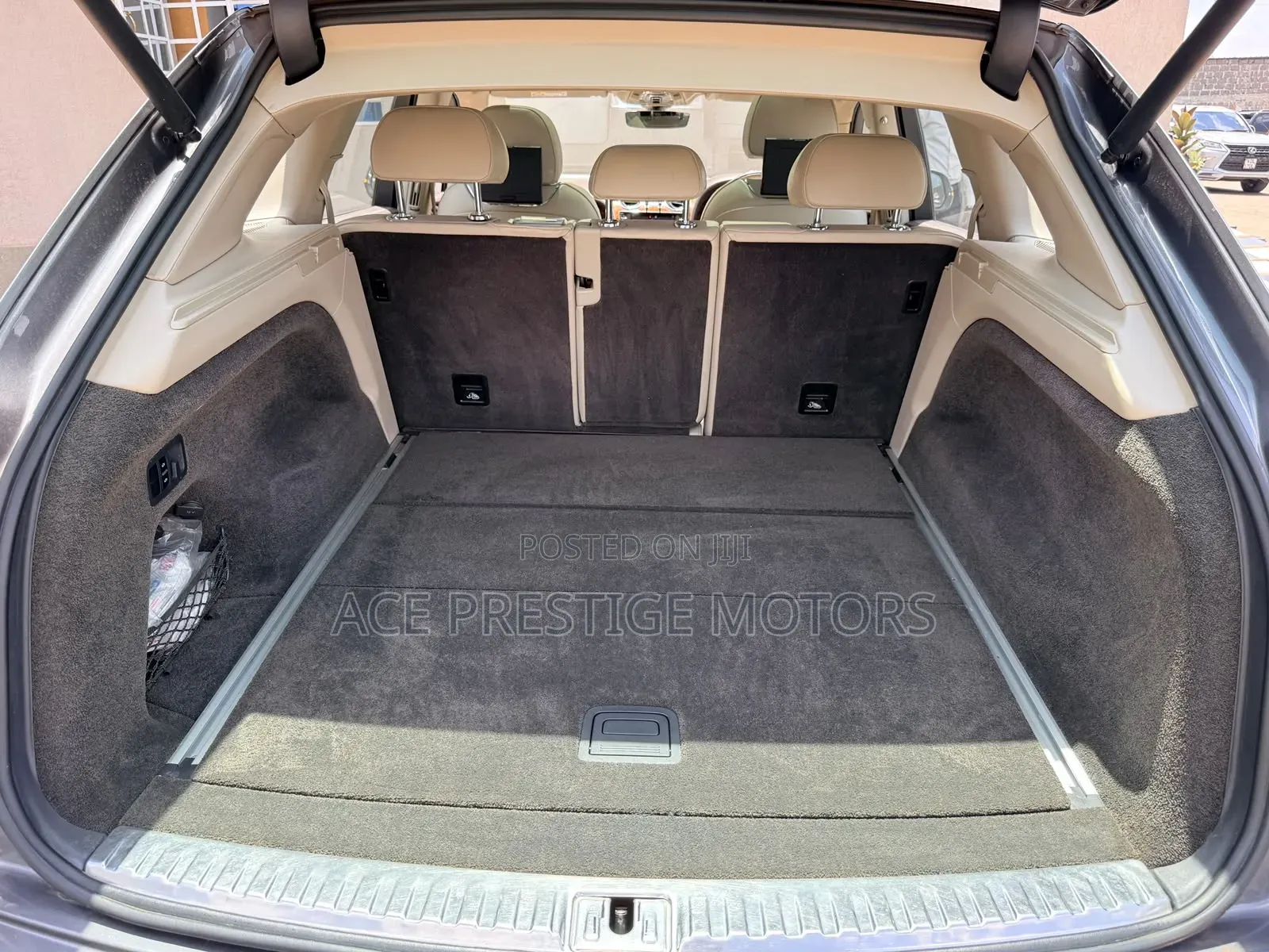 Bentley Bentayga 2018 Gray