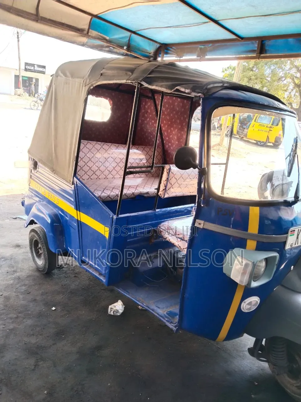 Piaggio 2023 Blue
