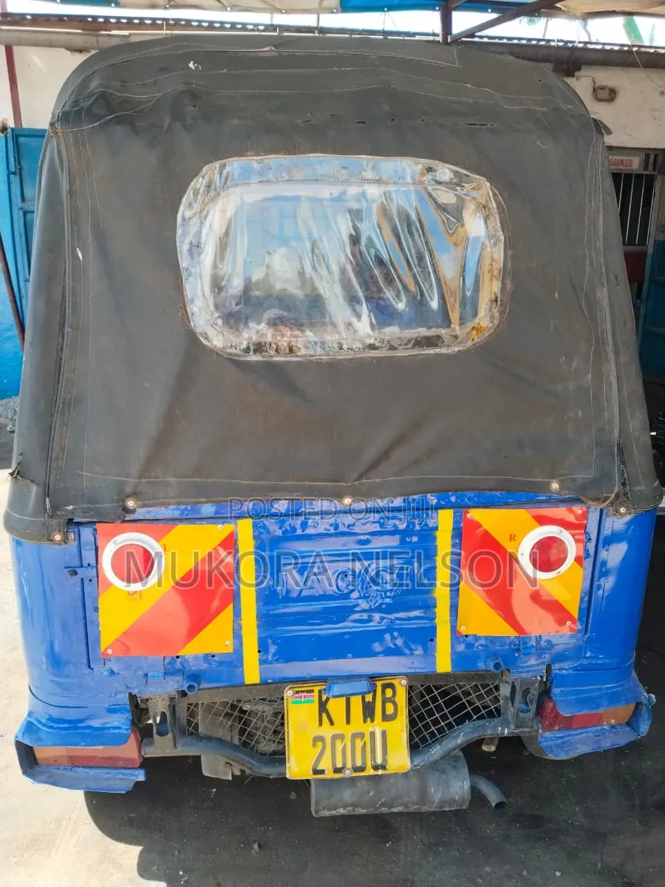 Piaggio 2023 Blue