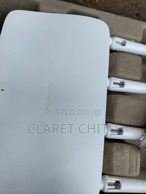 F6 Tenda Home Router