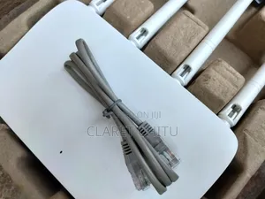 F6 Tenda Home Router
