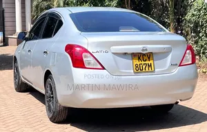 Nissan Tiida 2013 Silver