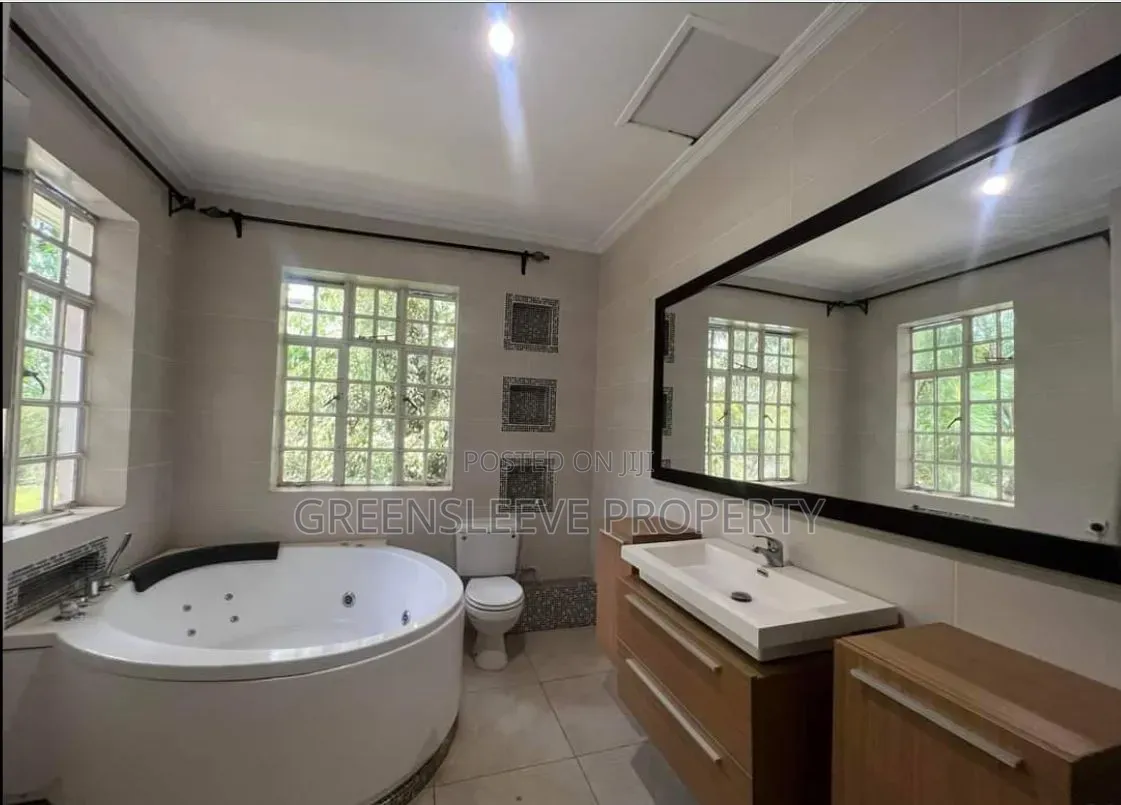 4bdrm Maisonette in Karen for sale