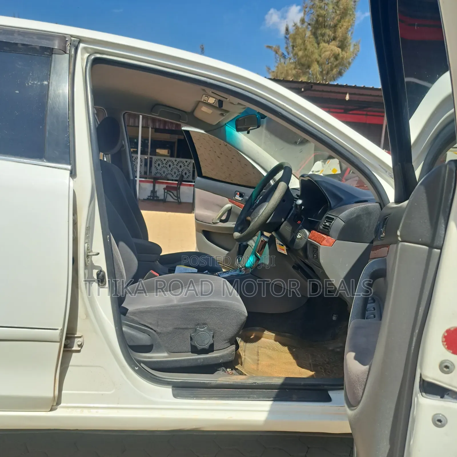 Toyota Premio 2006 White