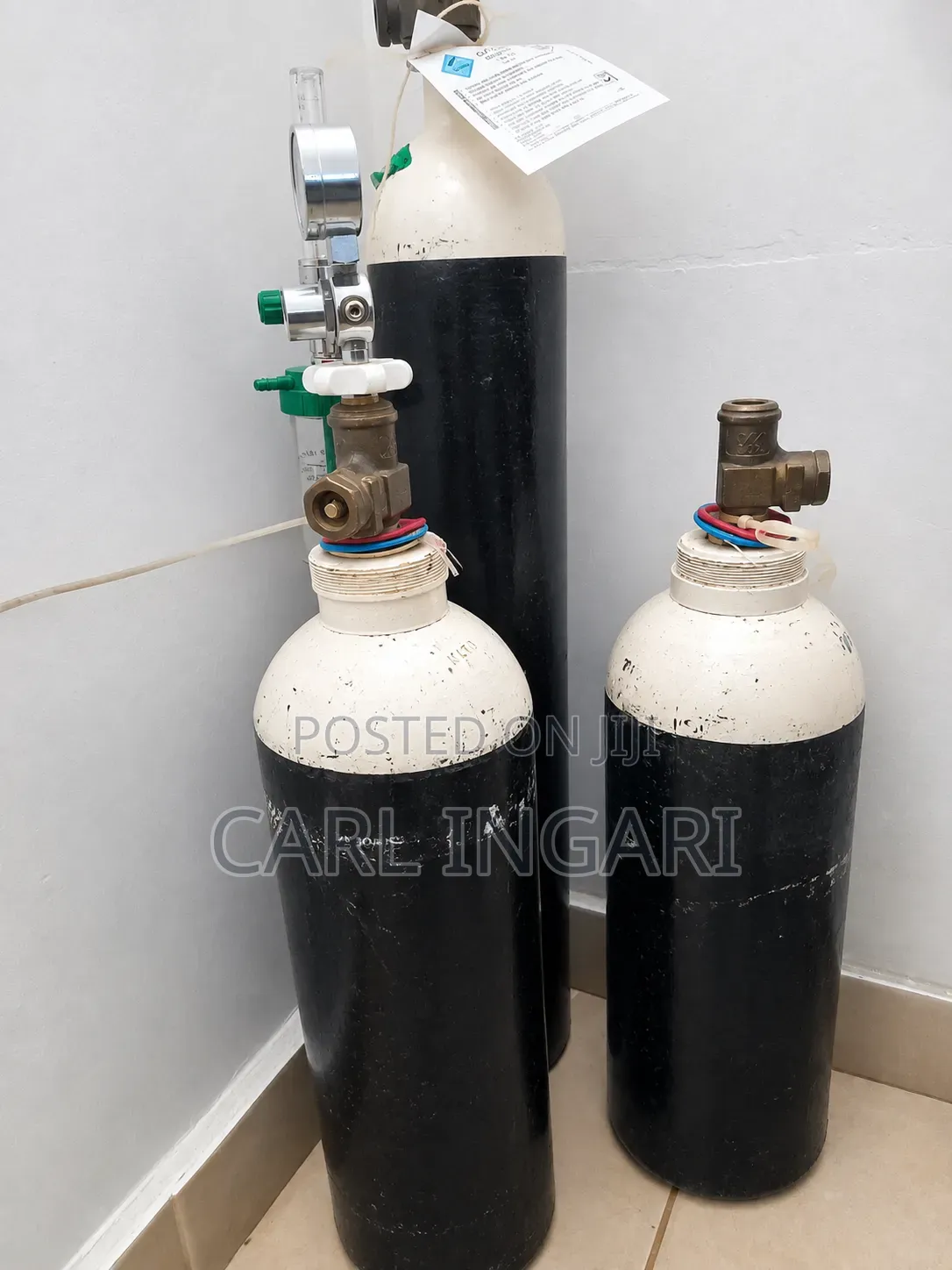 3 Oxygen Cylinders (1.36m3 Each) Plus 2 Regulators at Sh28,000