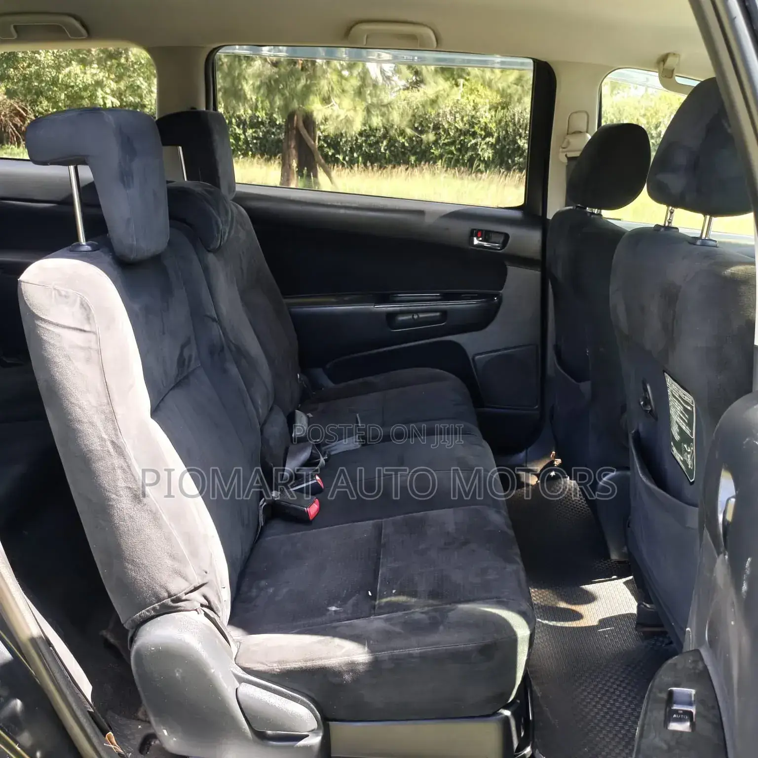 Mazda Bongo 2014 White