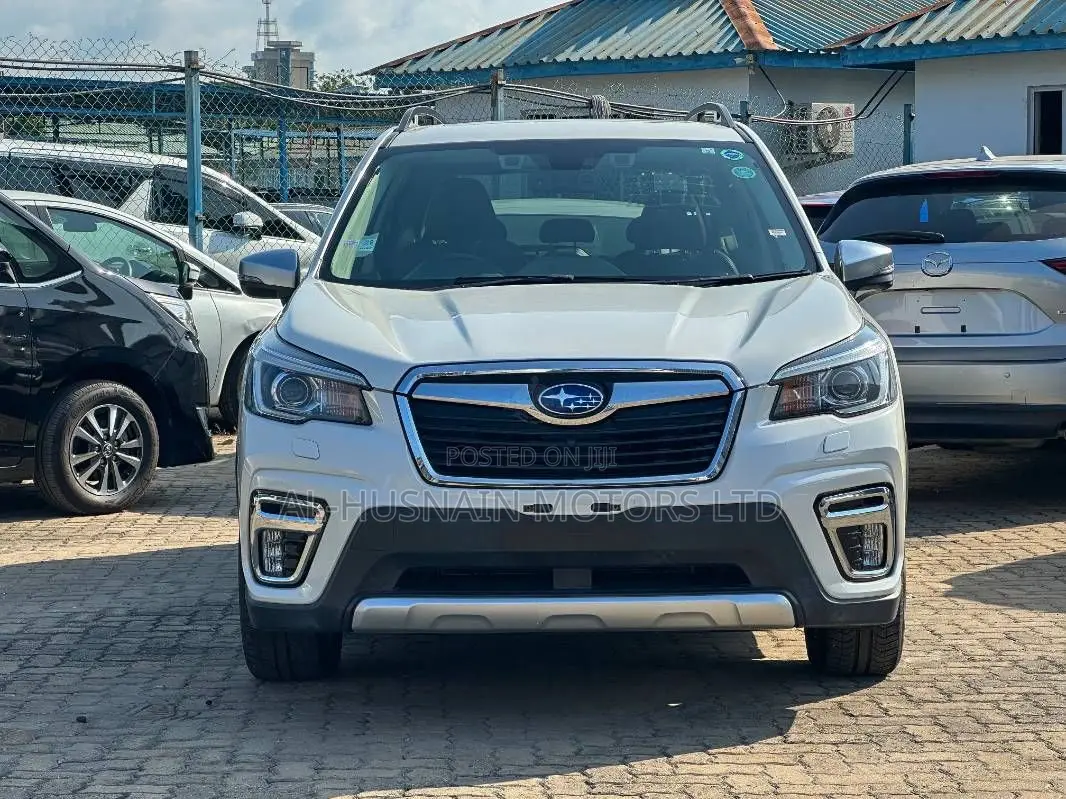 Subaru Forester 2019 Pearl
