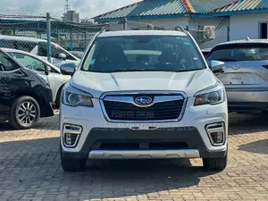 Subaru Forester 2019 Pearl