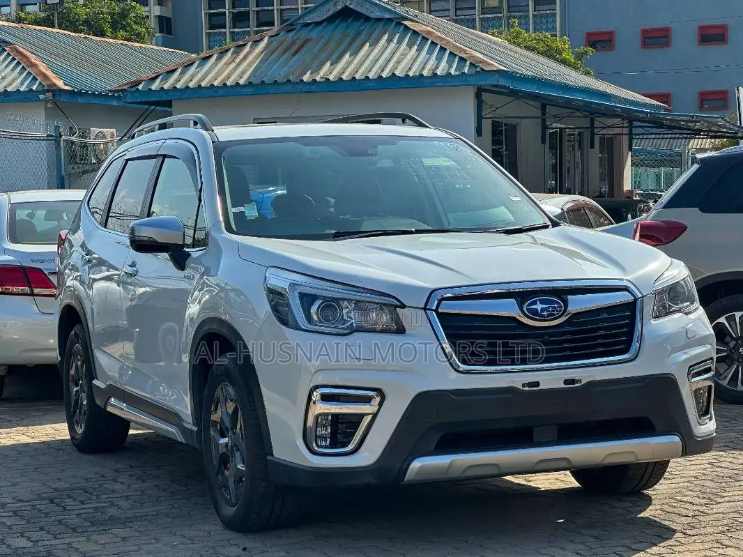Subaru Forester 2019 Pearl