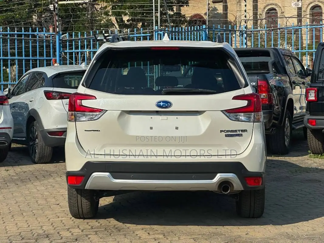 Subaru Forester 2019 Pearl