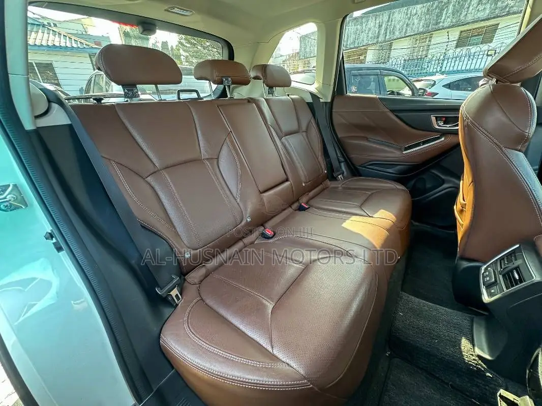 Subaru Forester 2019 Pearl