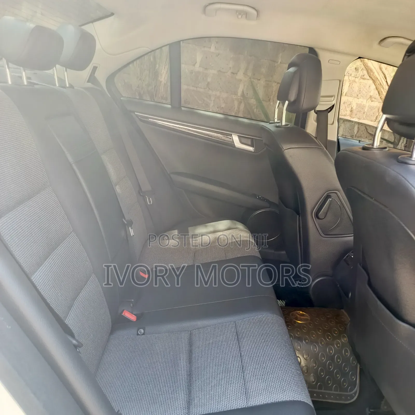 Mercedes-Benz C200 2012 White