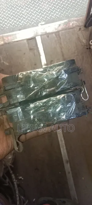 Alto Front Brake Pads