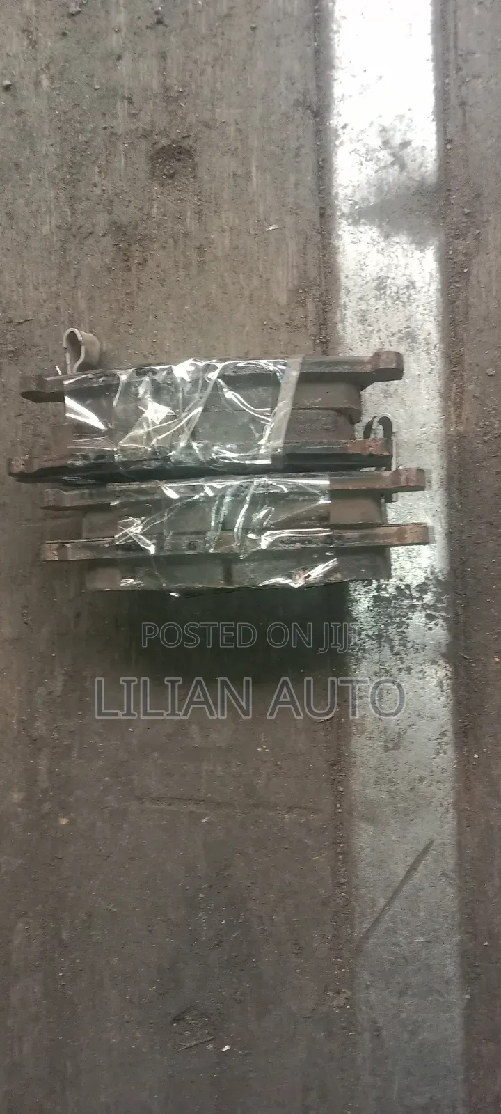 Alto Front Brake Pads