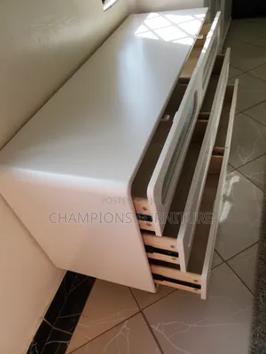 Modern 6-Drawer Console