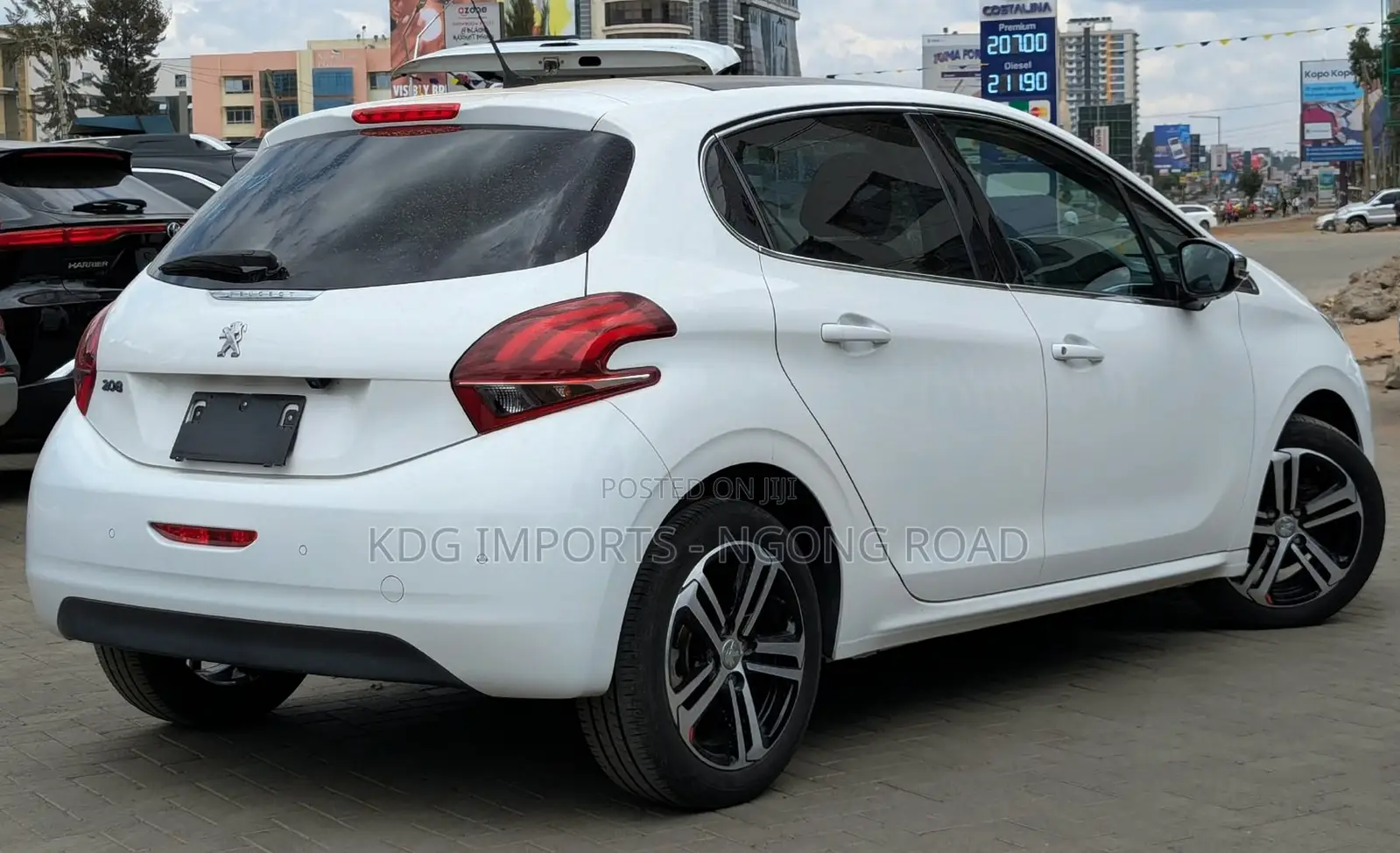 Peugeot 208 2019 White