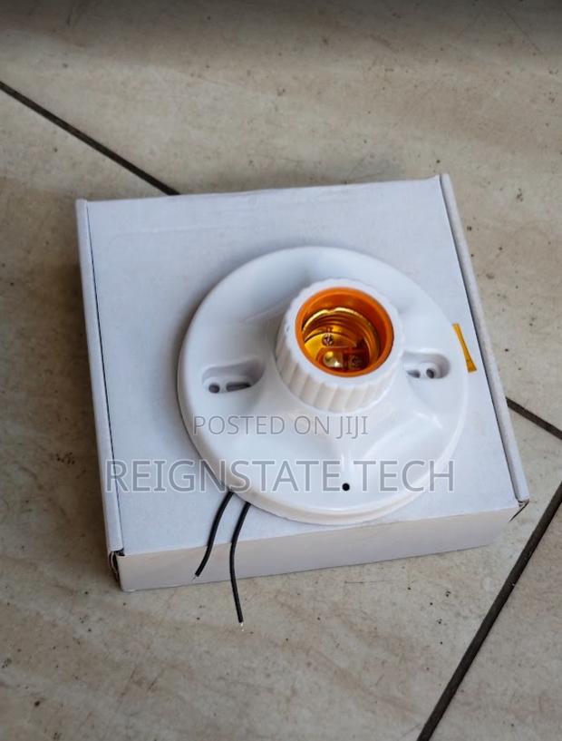 Bulb Holder CCTV With Wide Angle View and Motion Detection