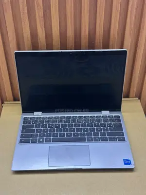 Laptop Dell Latitude 5320 2-in-1 8GB Intel Core i5 SSD 256GB