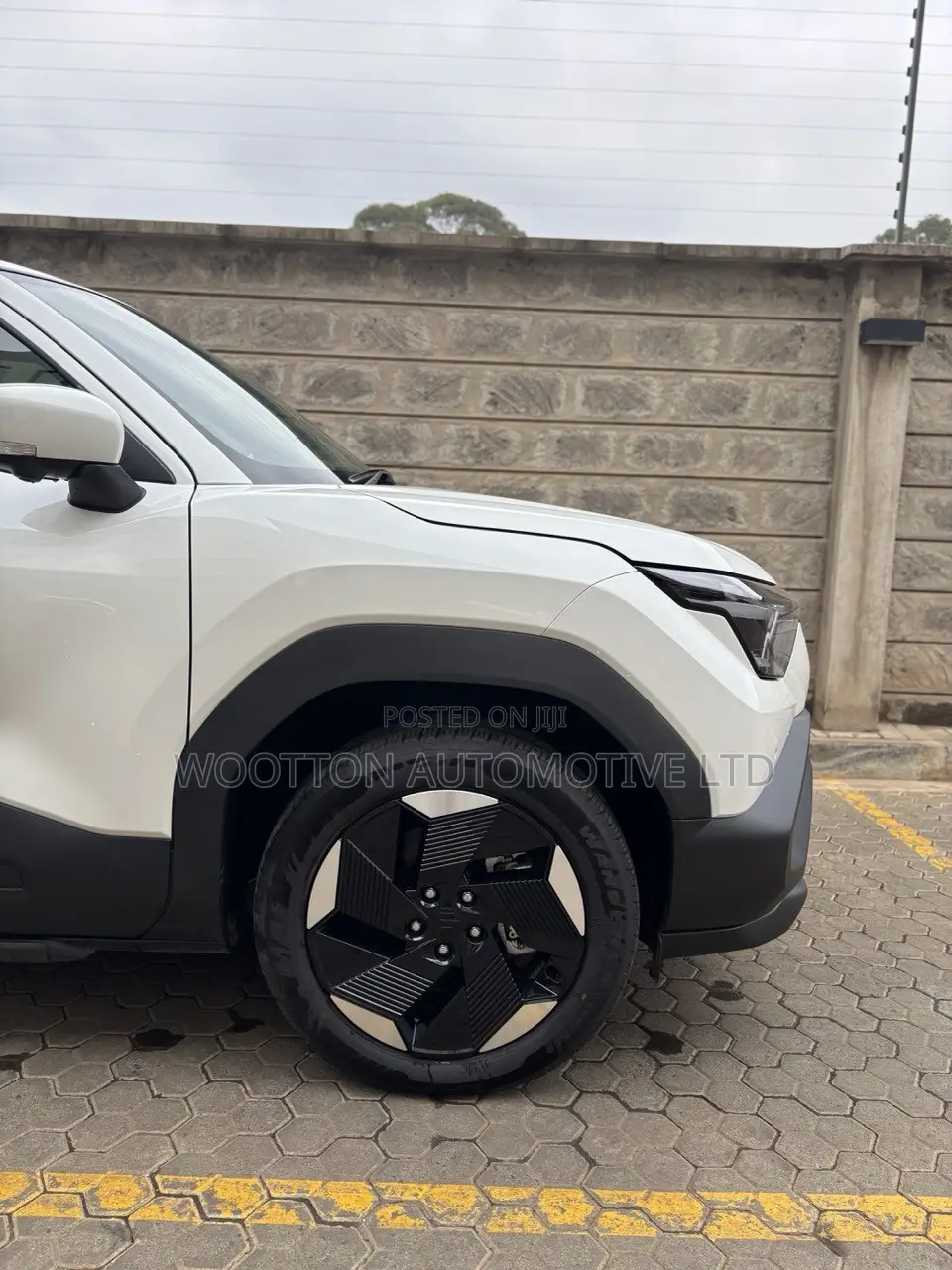 New Suzuki e Vitara 2025 White