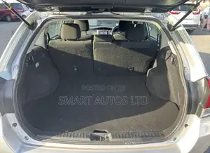 Toyota Corolla Fielder 1.5 Hybrid FWD 2019 Silver