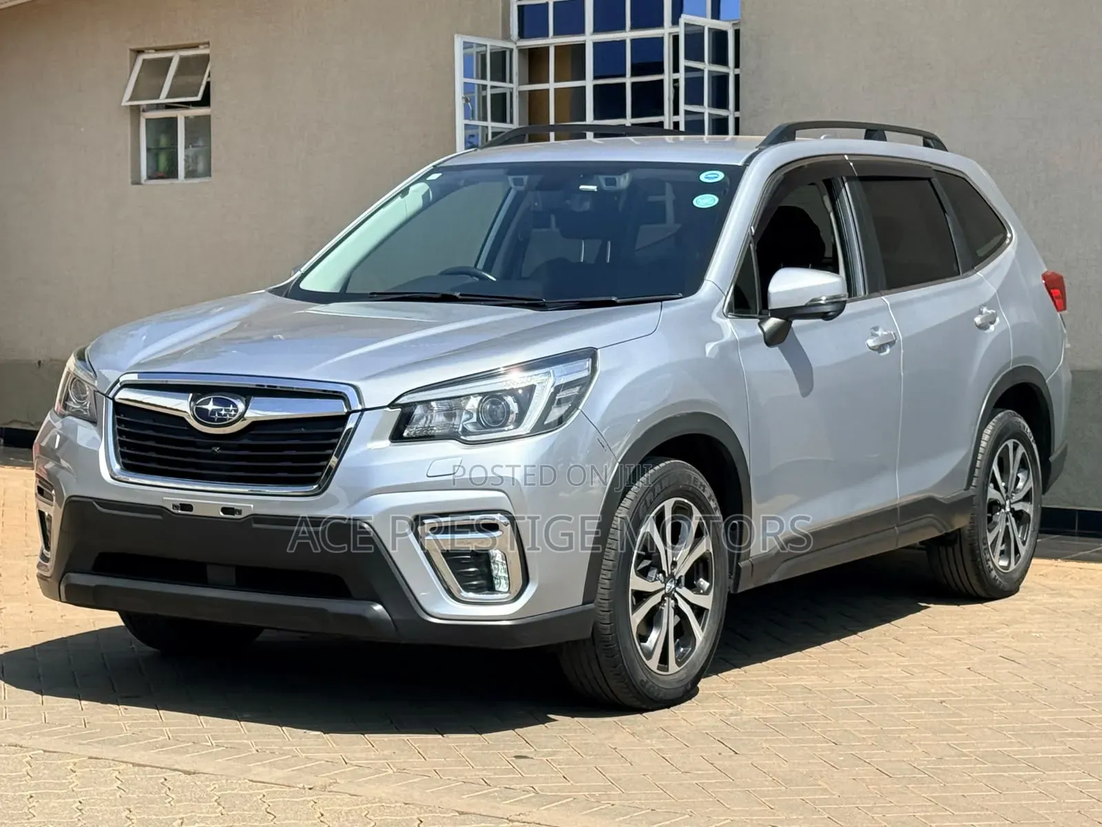 Subaru Forester 2018 Silver