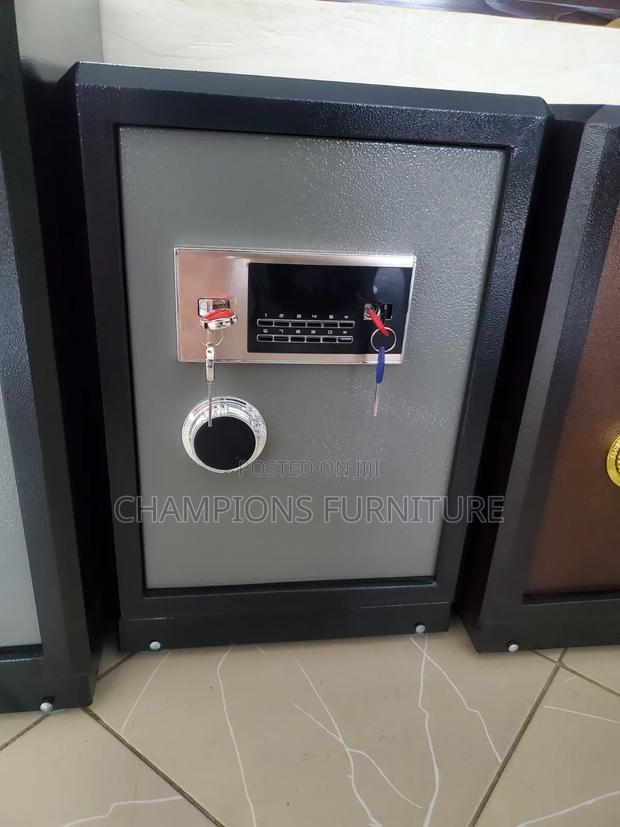 Heavy Duty 60KGs Fireproof Safe With Lockbox Compartment
