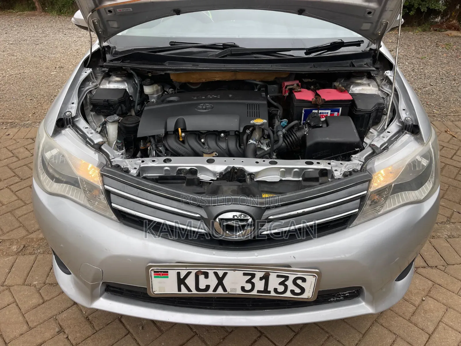 Toyota Corolla Fielder 2012 Silver