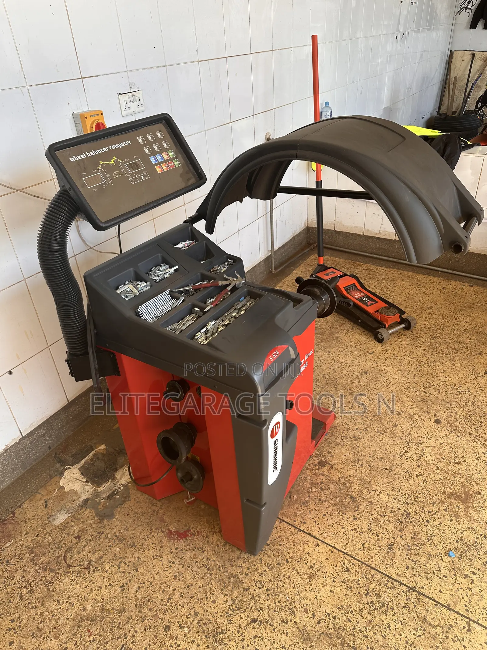 Heavy Duty Sunshine Italy Wheel Balancer