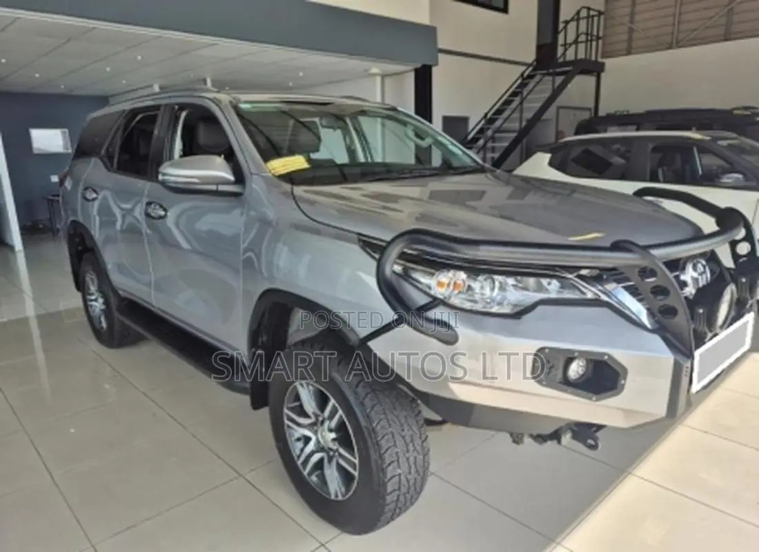 Toyota Fortuner 2.4 D AWD 2019