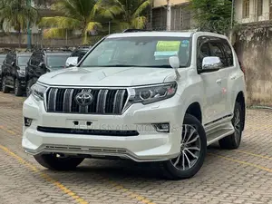 Toyota Land Cruiser Prado 2.8 2020 Pearl